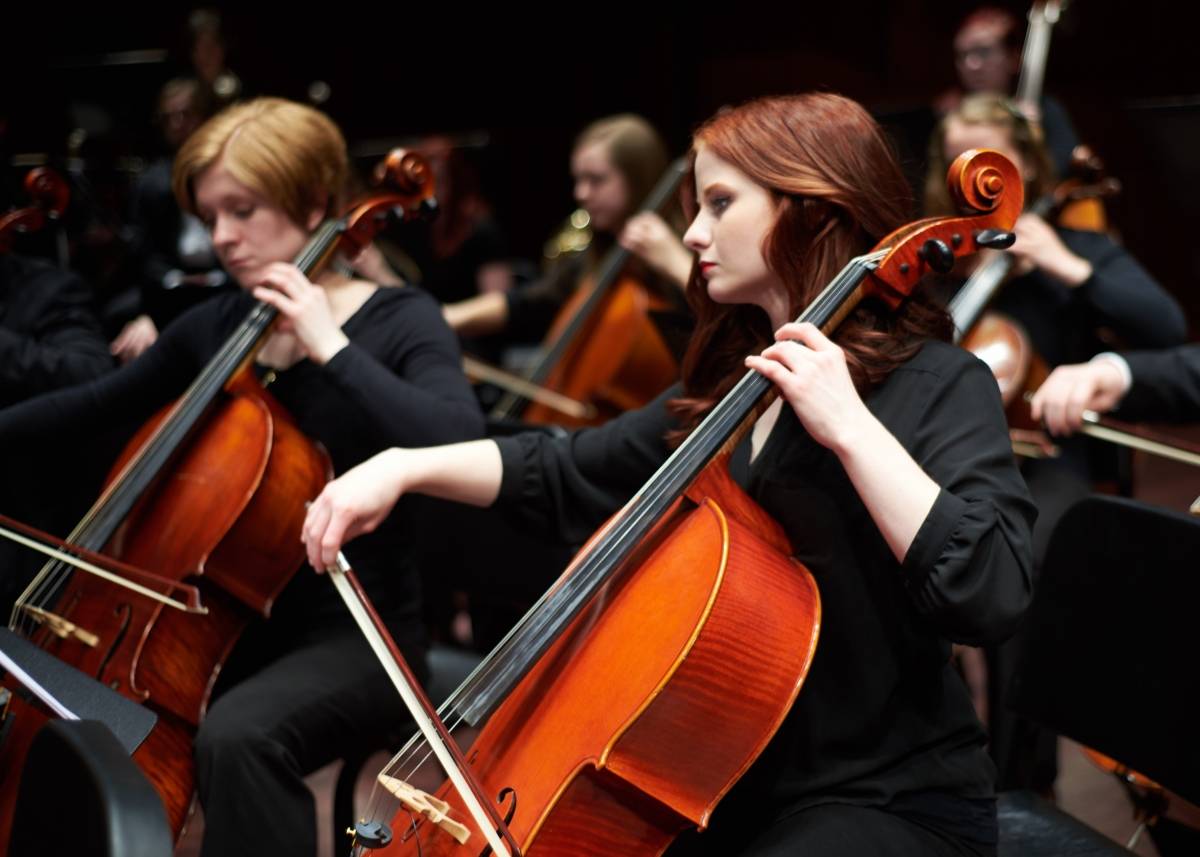 Student performing in the symphony orchestra