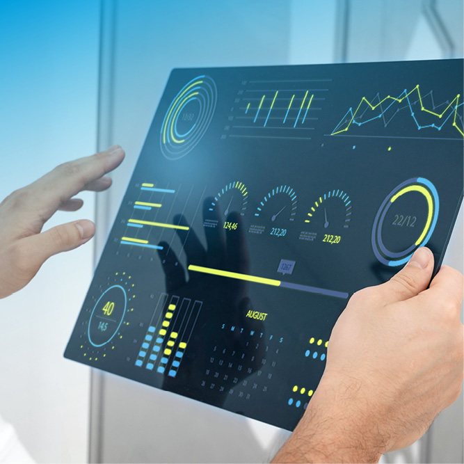 Hands holding a tablet 