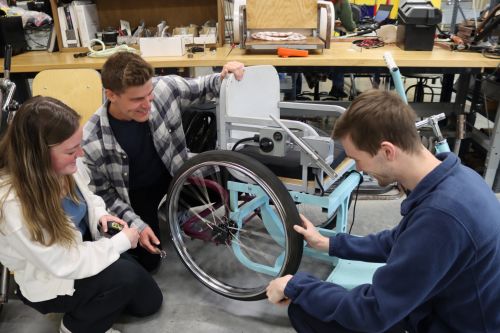 Students working on the modular mobility project