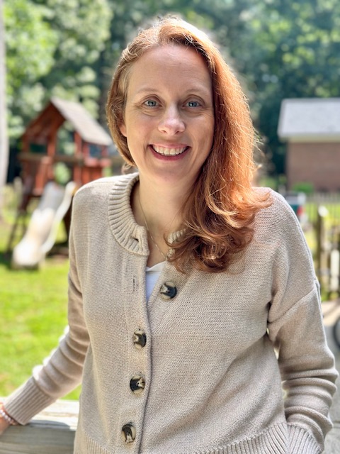 image of Elisabeth McMillon