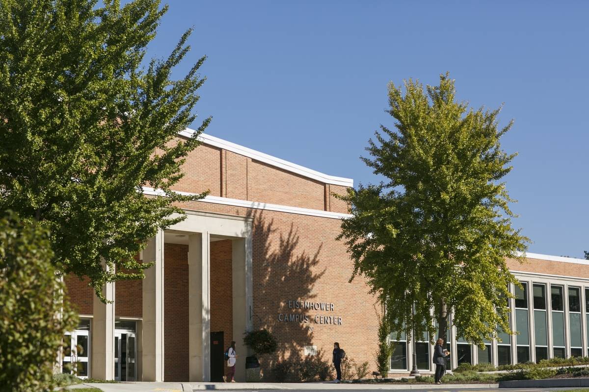 Eisenhower Campus Center fall 2018