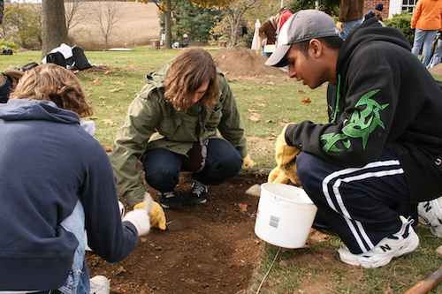 Students working at the Stouffer Farm.