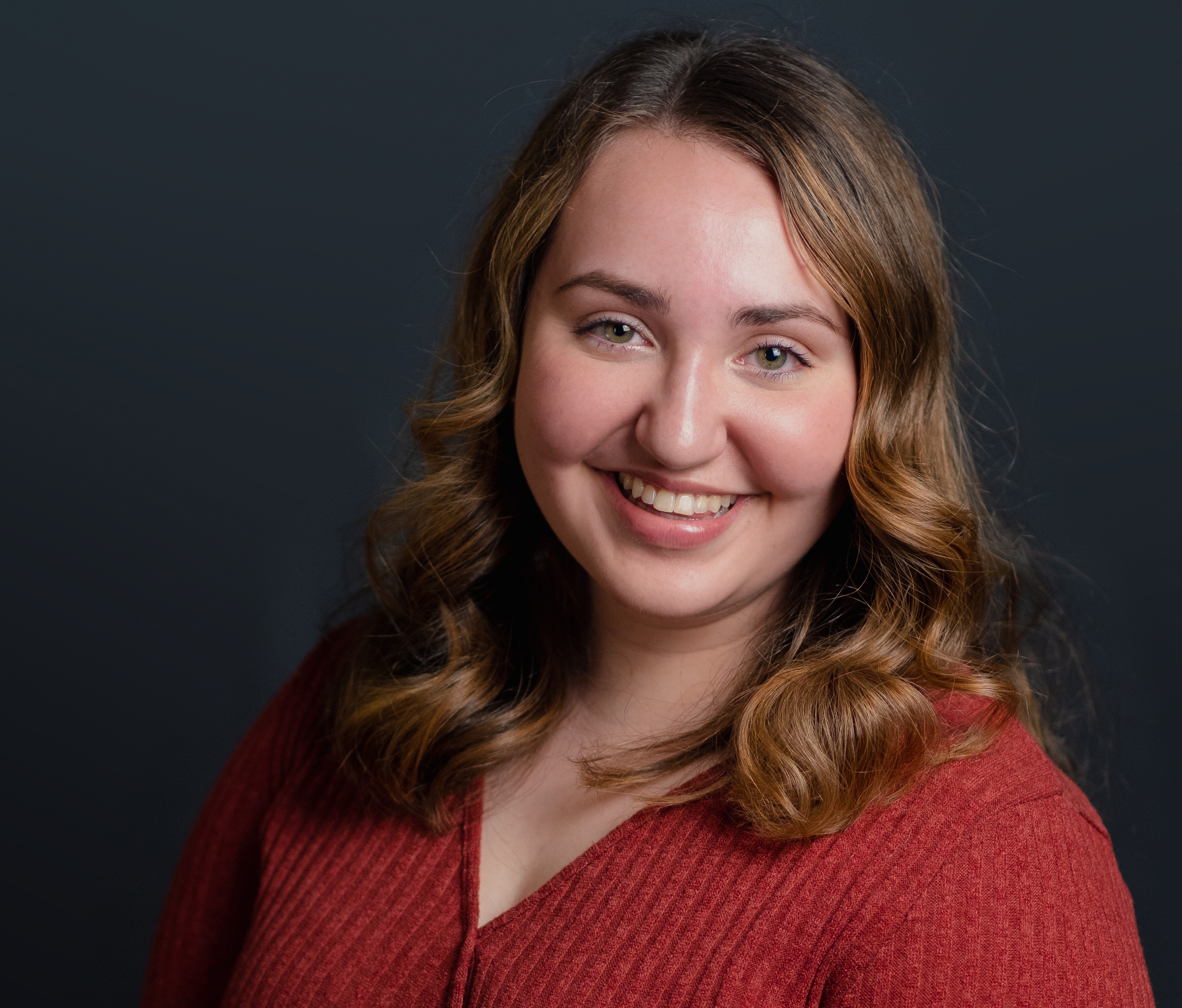 Elizabeth volpe headshot cropped