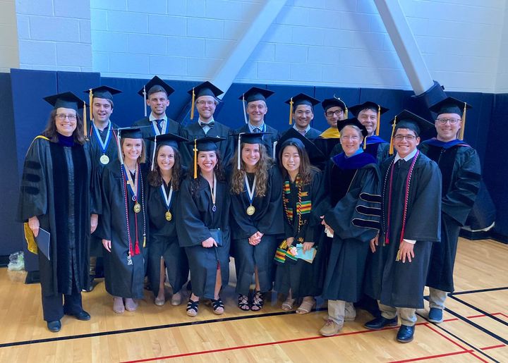 Graduation group photo 2022