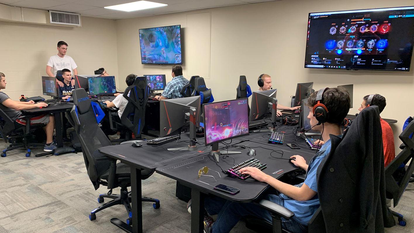Students in the Messiah University eSports room