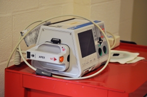 Defibrillator