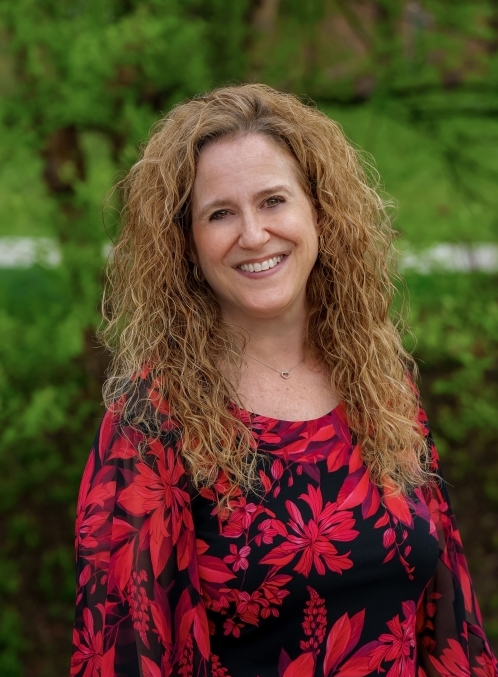 image of Yonette Schneider MA '16