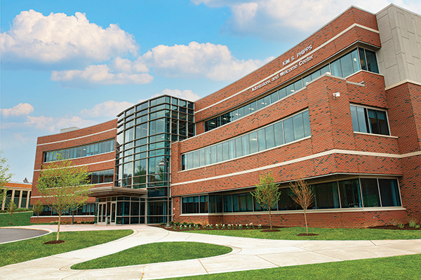 Kim S. Phipps Admissions and Welcome Center opens