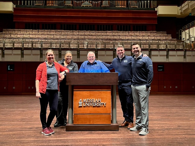Instructor of the Neuroscience of Pain course (Adriaan Louw) with Messiah DPT professors (Karen, Burket, Paula Johnson, Mike Lehr, and Borko Rodic).