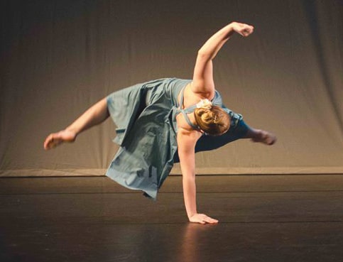 image of girl dancing