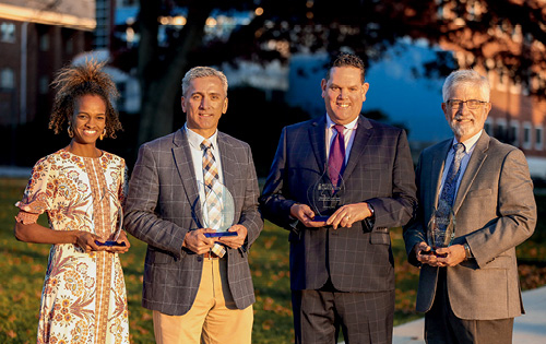 4 receive honors